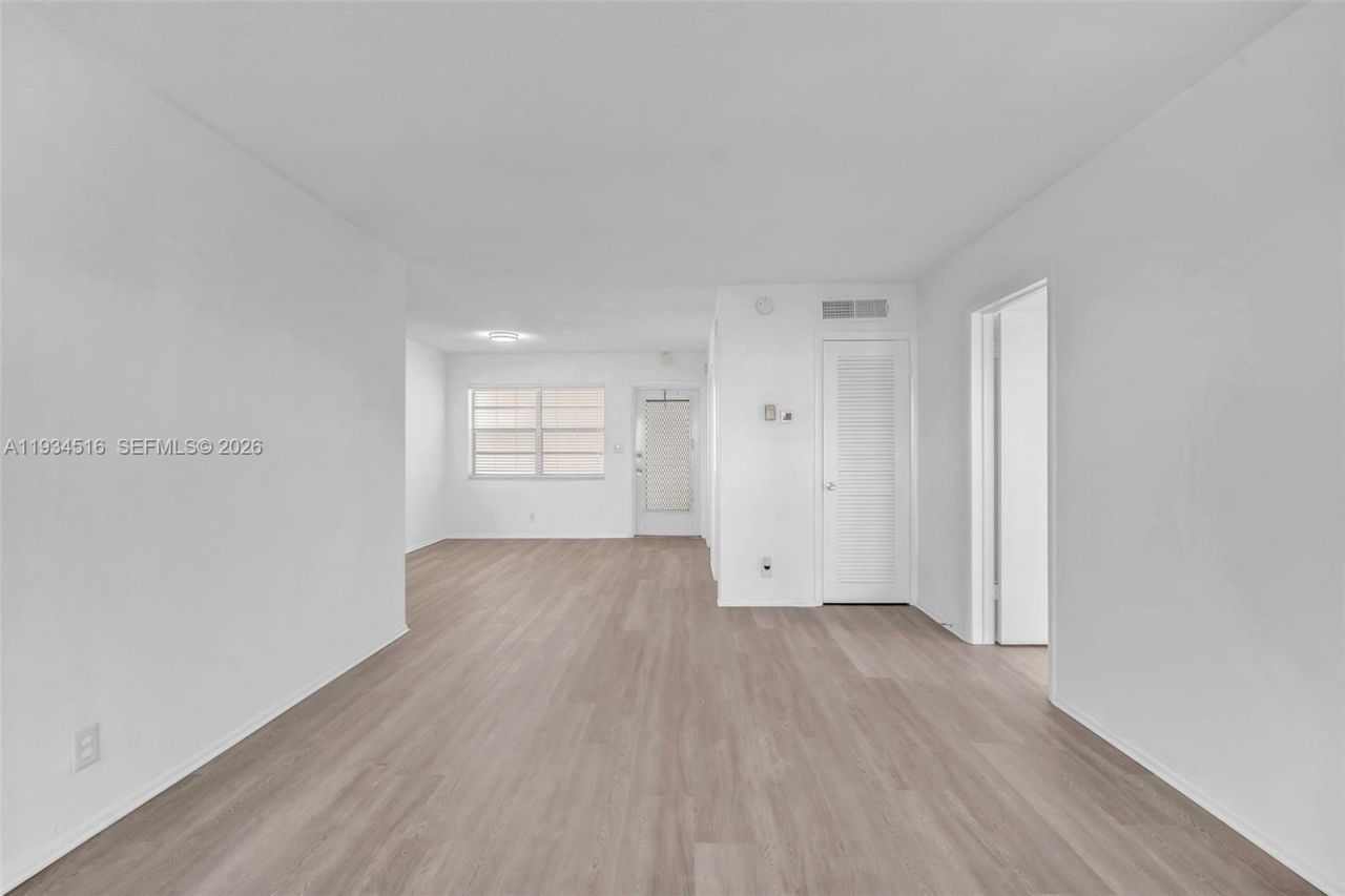 1280 NW 43rd Ave, Unit 302, Lauderhill, FL 33313 Photo