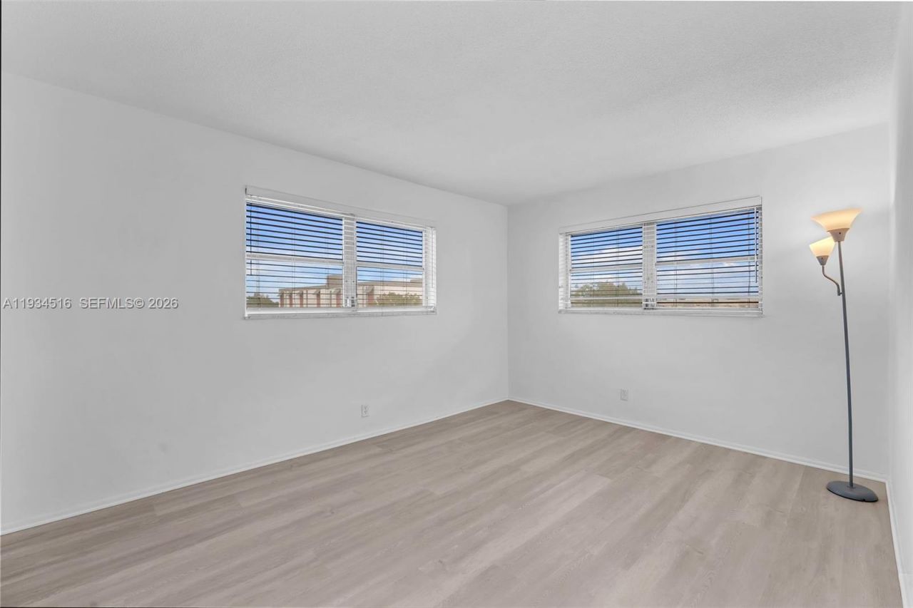 1280 NW 43rd Ave, Unit 302, Lauderhill, FL 33313 Photo