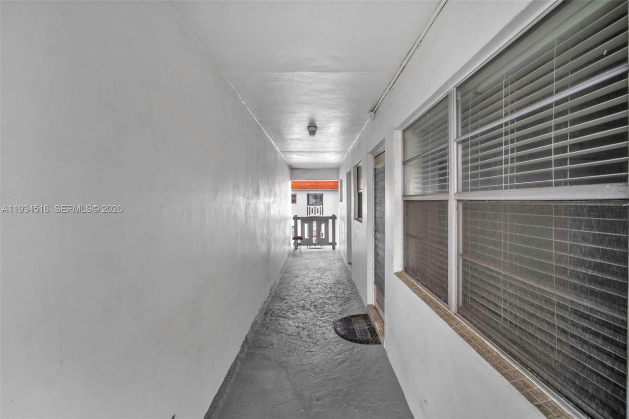 1280 NW 43rd Ave, Unit 302, Lauderhill, FL 33313 Photo