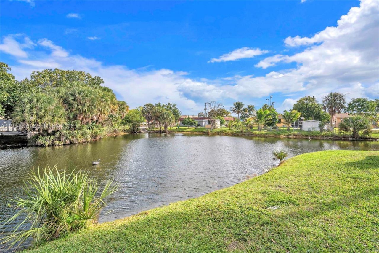 1280 NW 43rd Ave, Unit 302, Lauderhill, FL 33313 Photo