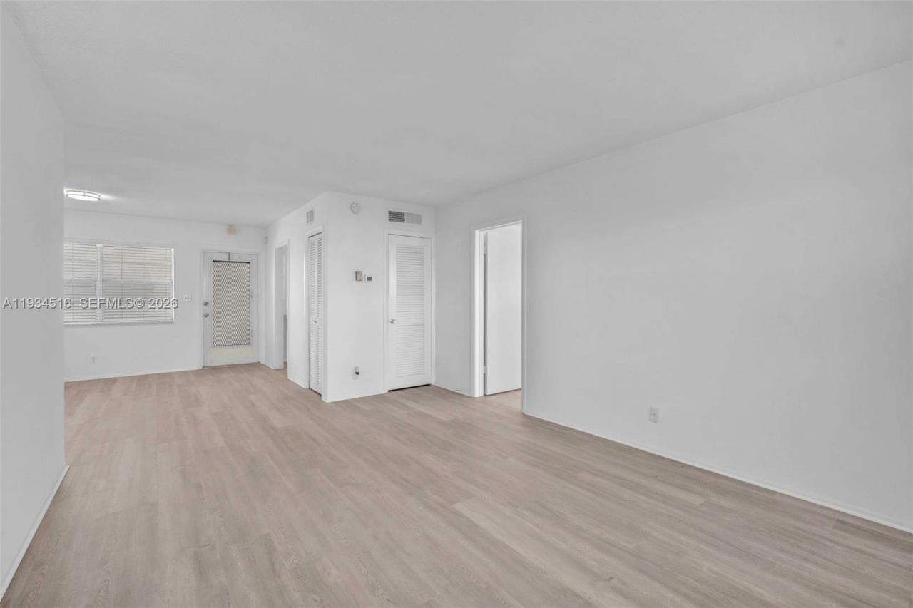 1280 NW 43rd Ave, Unit 302, Lauderhill, FL 33313 Photo