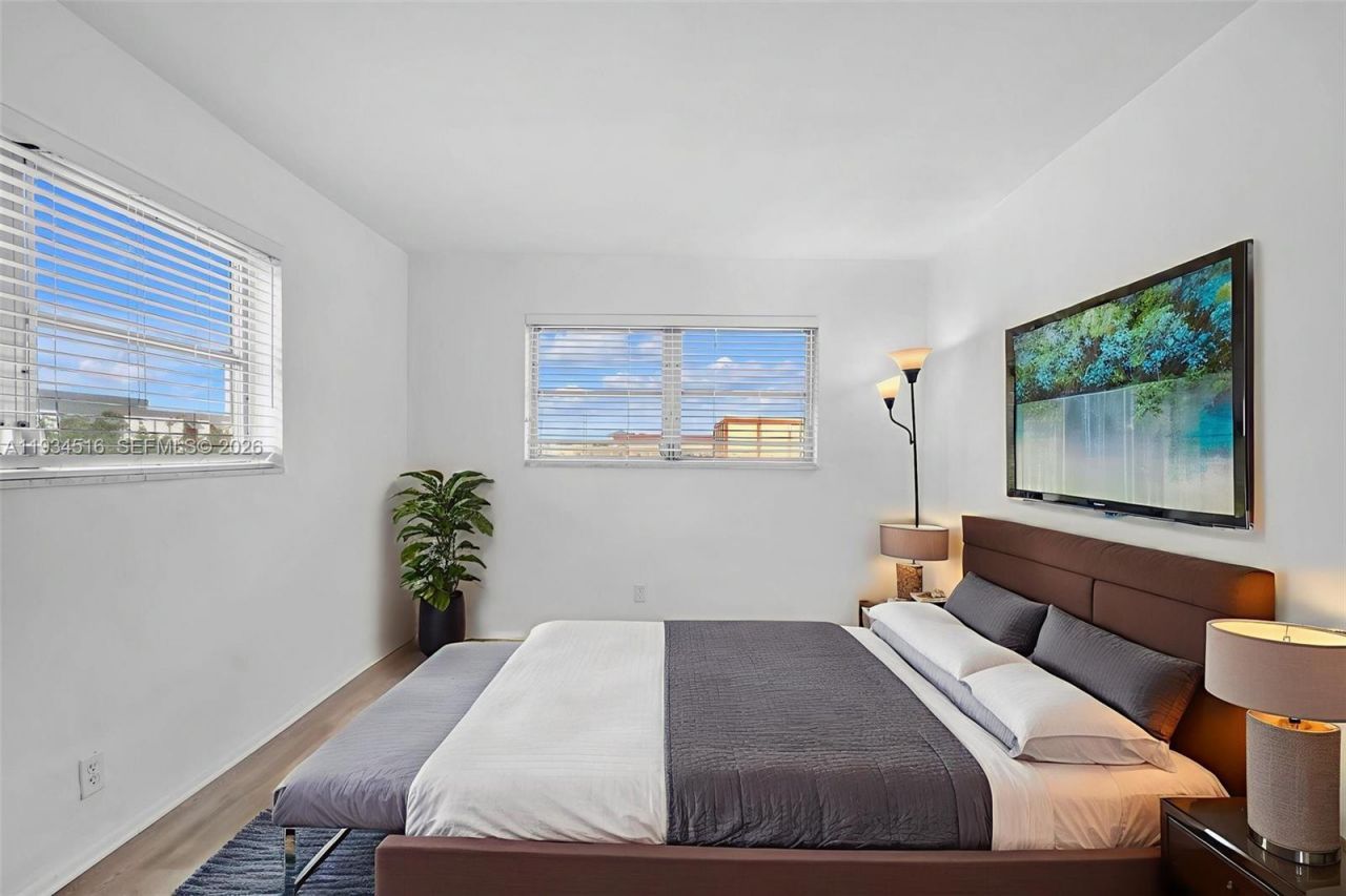 1280 NW 43rd Ave, Unit 302, Lauderhill, FL 33313 Photo