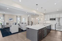 1018 Lacebark Drive photo 4