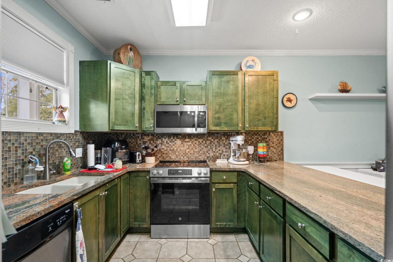 4221 Hibiscus Dr. Photo 11