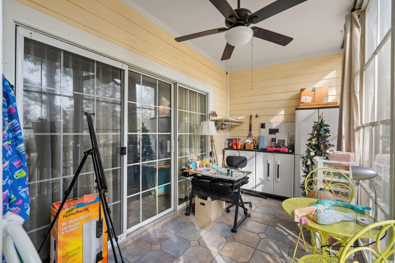 4221 Hibiscus Dr. Photo 17