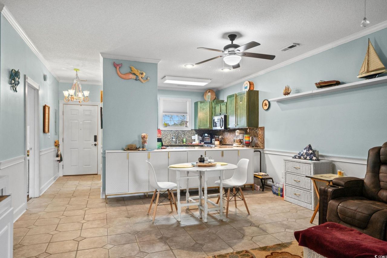 4221 Hibiscus Dr. Photo 8