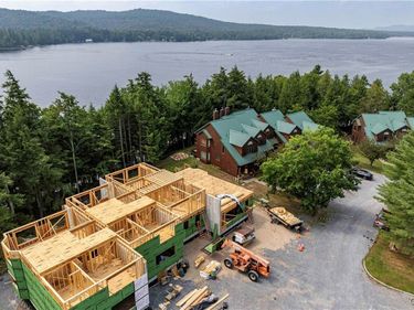 63 Rocky Point Circle, Inlet, NY 13360