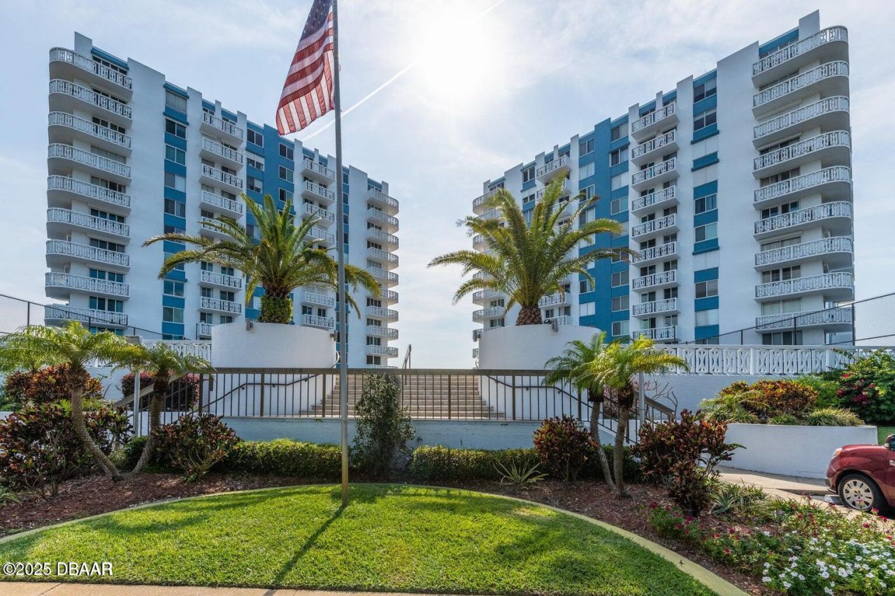 925 N Halifax Avenue, Unit 901, Daytona Beach, FL 32118 Photo