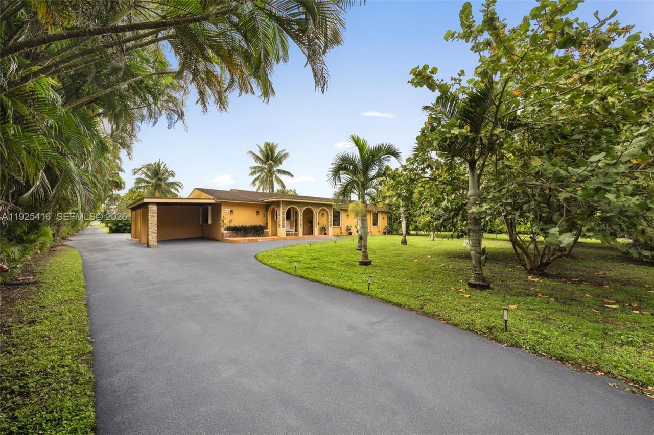 20450 SW 198th Ave, Miami, FL 33187 Photo