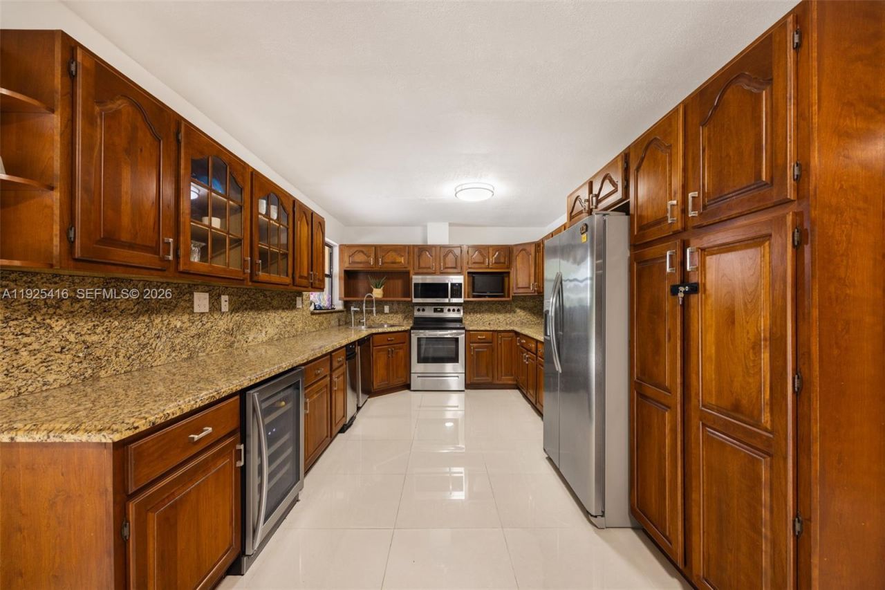 20450 SW 198th Ave, Miami, FL 33187 Photo