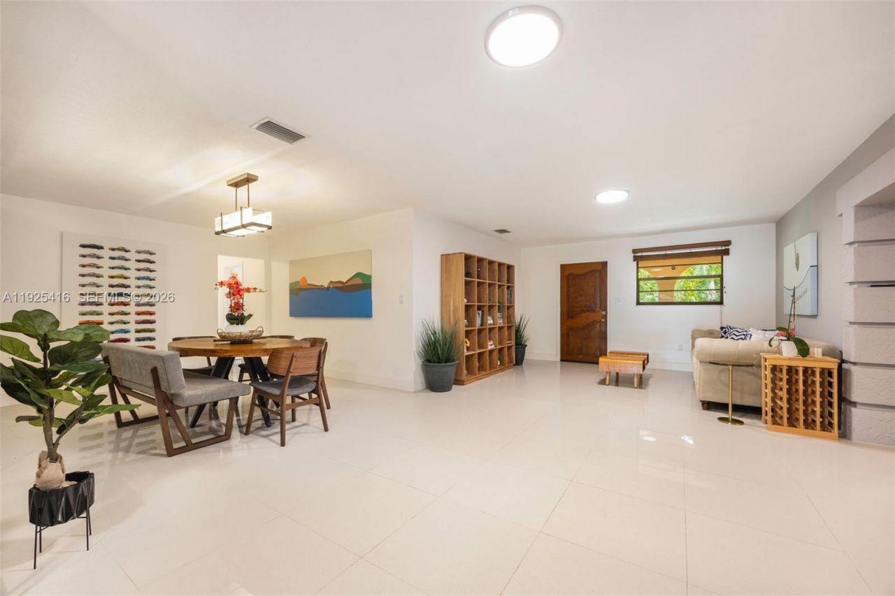 20450 SW 198th Ave, Miami, FL 33187 Photo