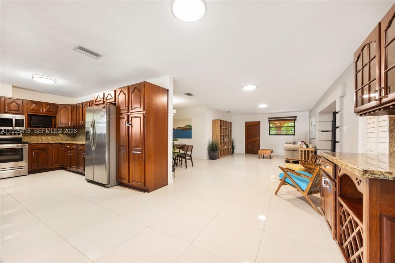 20450 SW 198th Ave, Miami, FL 33187 Photo