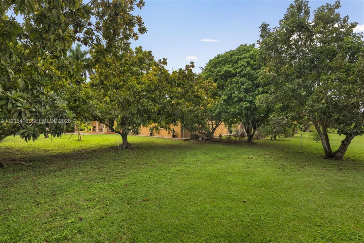 20450 SW 198th Ave, Miami, FL 33187 Photo