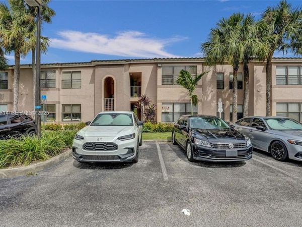 2946 S University Dr , Unit 7108, Davie, FL 33328