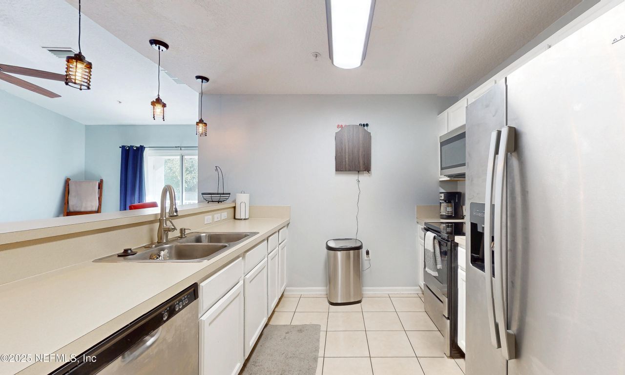 6106 Maggies Circle, Unit 113, Jacksonville, FL 32244 Photo