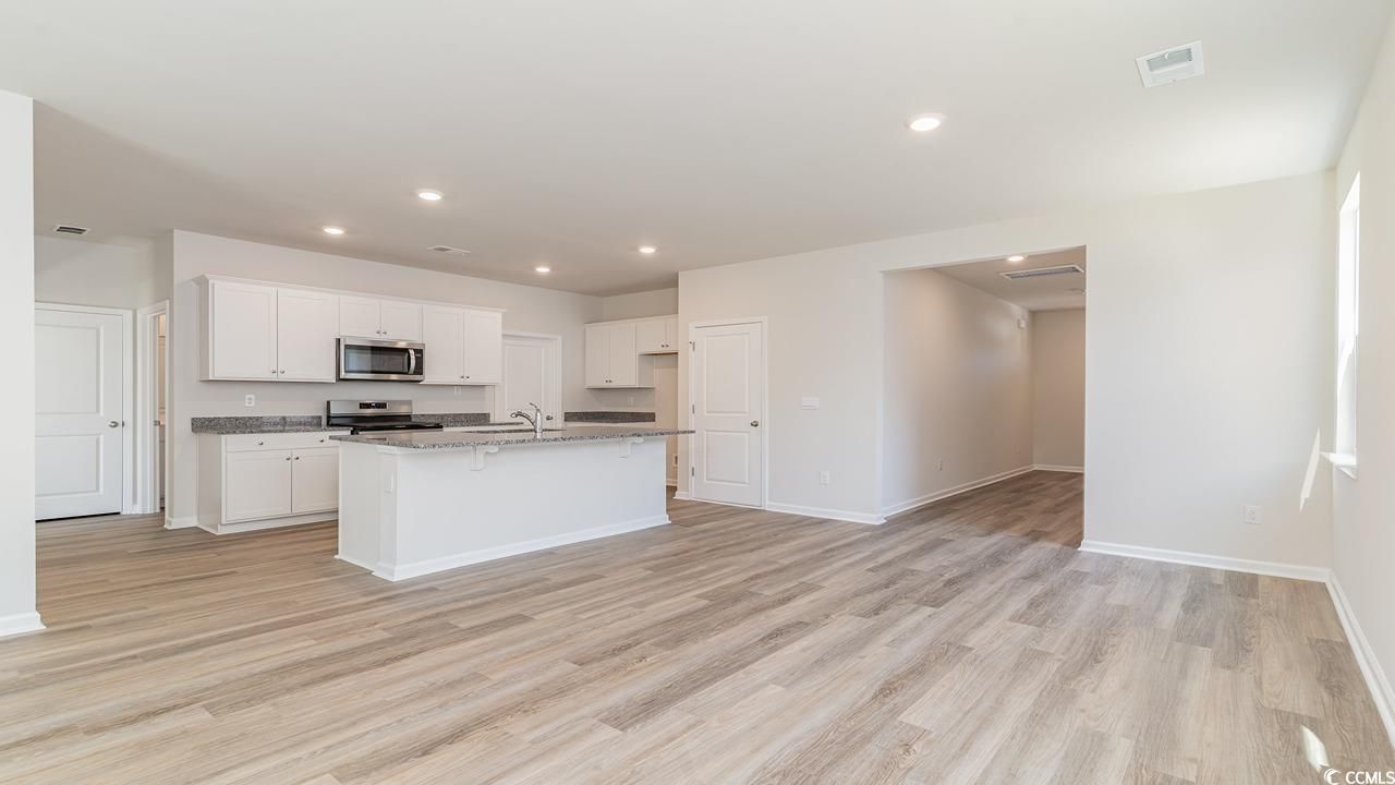 203 Calm Dr. Photo 3