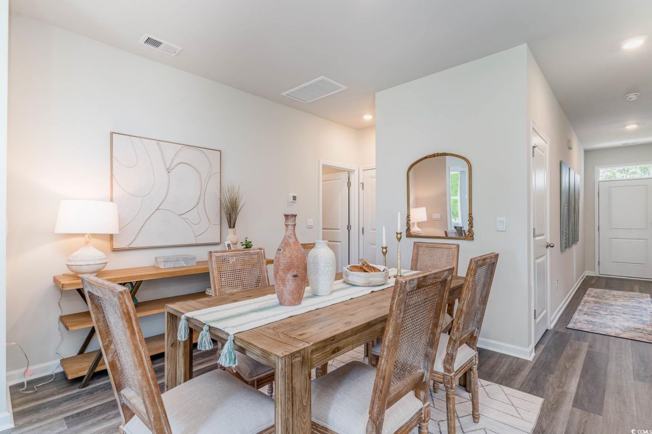 389 Glade Ct. Photo 8