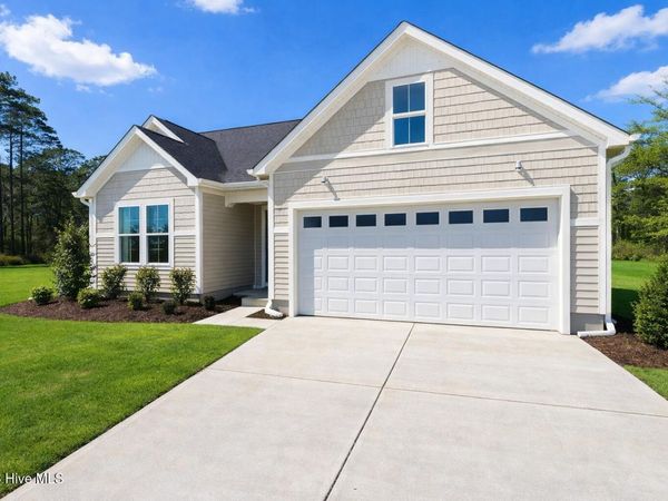 851 Fairway Road, Ayden, NC 28513