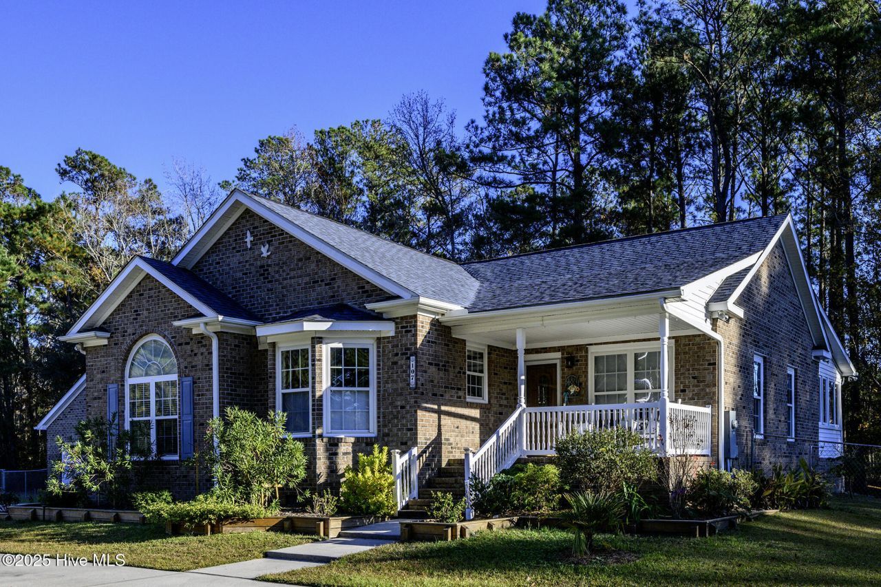 107 Bayview Drive, Merritt, NC 28556 Main Photo