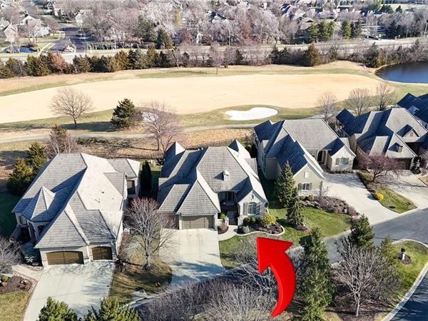 14001 Nicklaus Drive, Overland Park, KS 66223