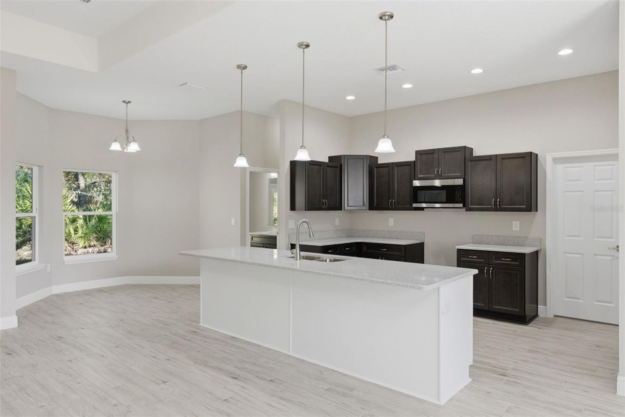 8265 N Amboy Drive, Citrus Springs, FL 34433 Photo