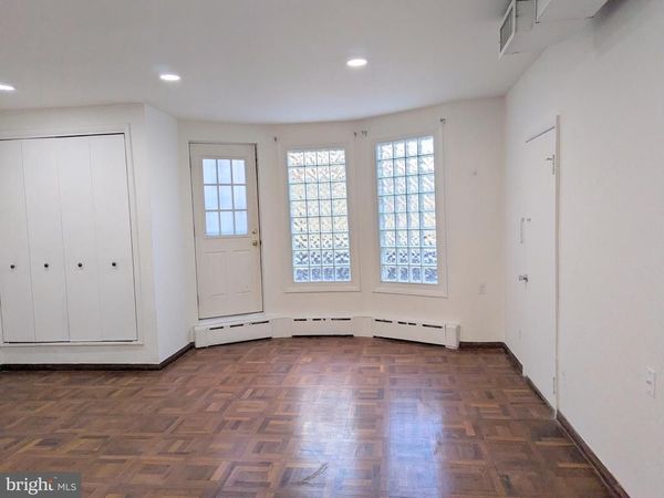 1545 W PASSYUNK AVENUE, PHILADELPHIA, PA 19145