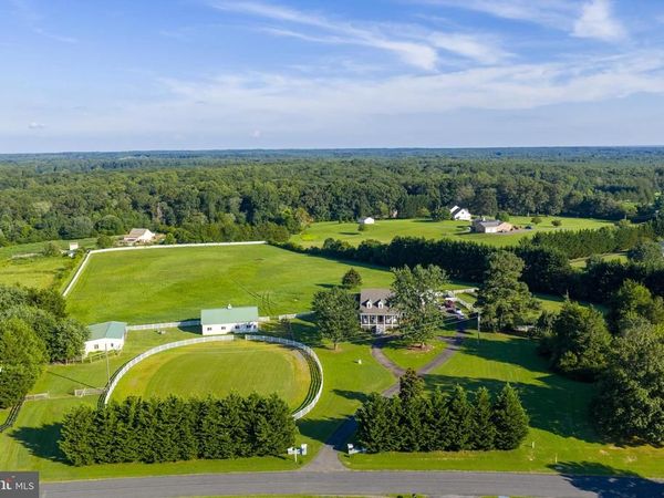 27472 STRAWBERRY HILL ROAD, RHOADESVILLE, VA 22542