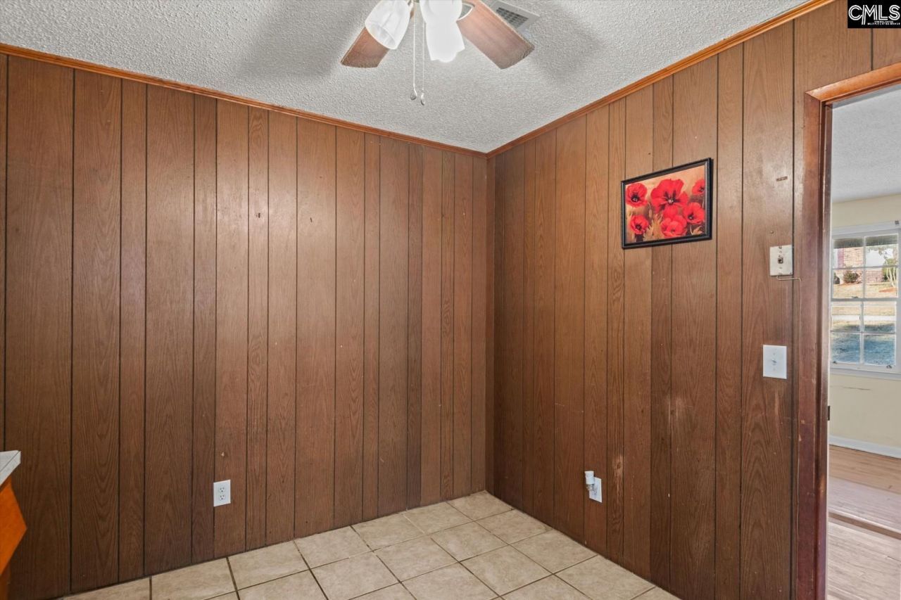 520 Newburgh Drive Photo 10