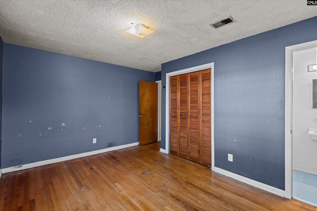 520 Newburgh Drive Photo 13