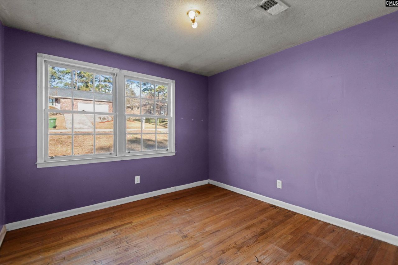 520 Newburgh Drive Photo 19