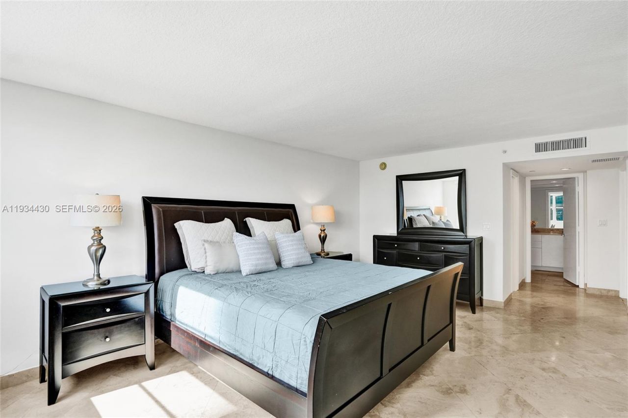 6917 Collins Ave, Unit 503, Miami Beach, FL 33141 Photo