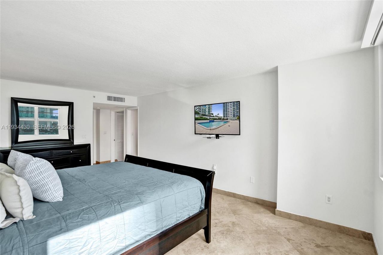 6917 Collins Ave, Unit 503, Miami Beach, FL 33141 Photo