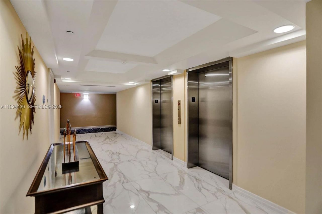 6917 Collins Ave, Unit 503, Miami Beach, FL 33141 Photo