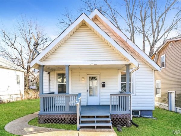 5470 Hamilton Avenue, Jennings, MO 63136