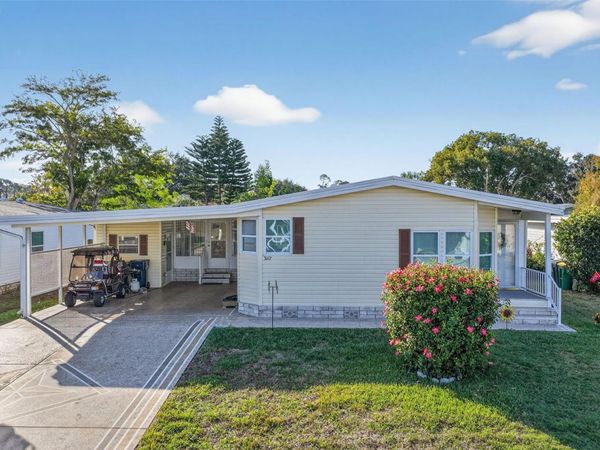 3117 MANATEE ROAD, TAVARES, FL 32778