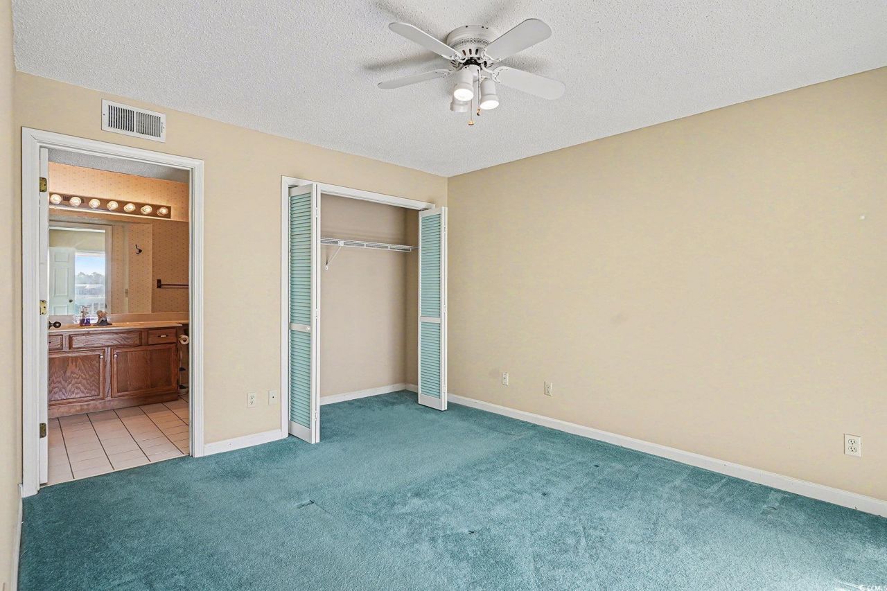 4560 Greenbriar Ln. Photo 11