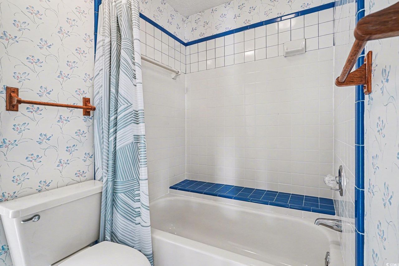 4560 Greenbriar Ln. Photo 12