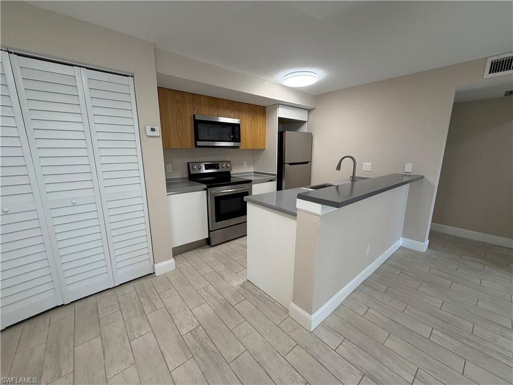 5317 Summerlin Rd, Unit 1701, Fort Myers, FL 33919 Photo