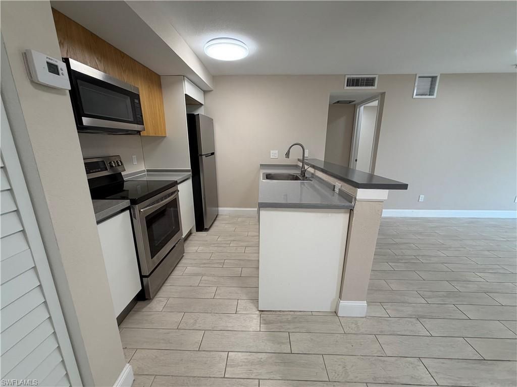 5317 Summerlin Rd, Unit 1701, Fort Myers, FL 33919 Photo