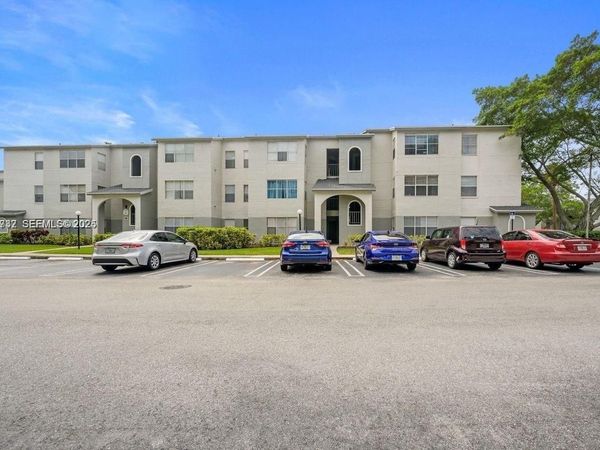1401 Village Blvd, Unit 127, West Palm Beach, FL 33409