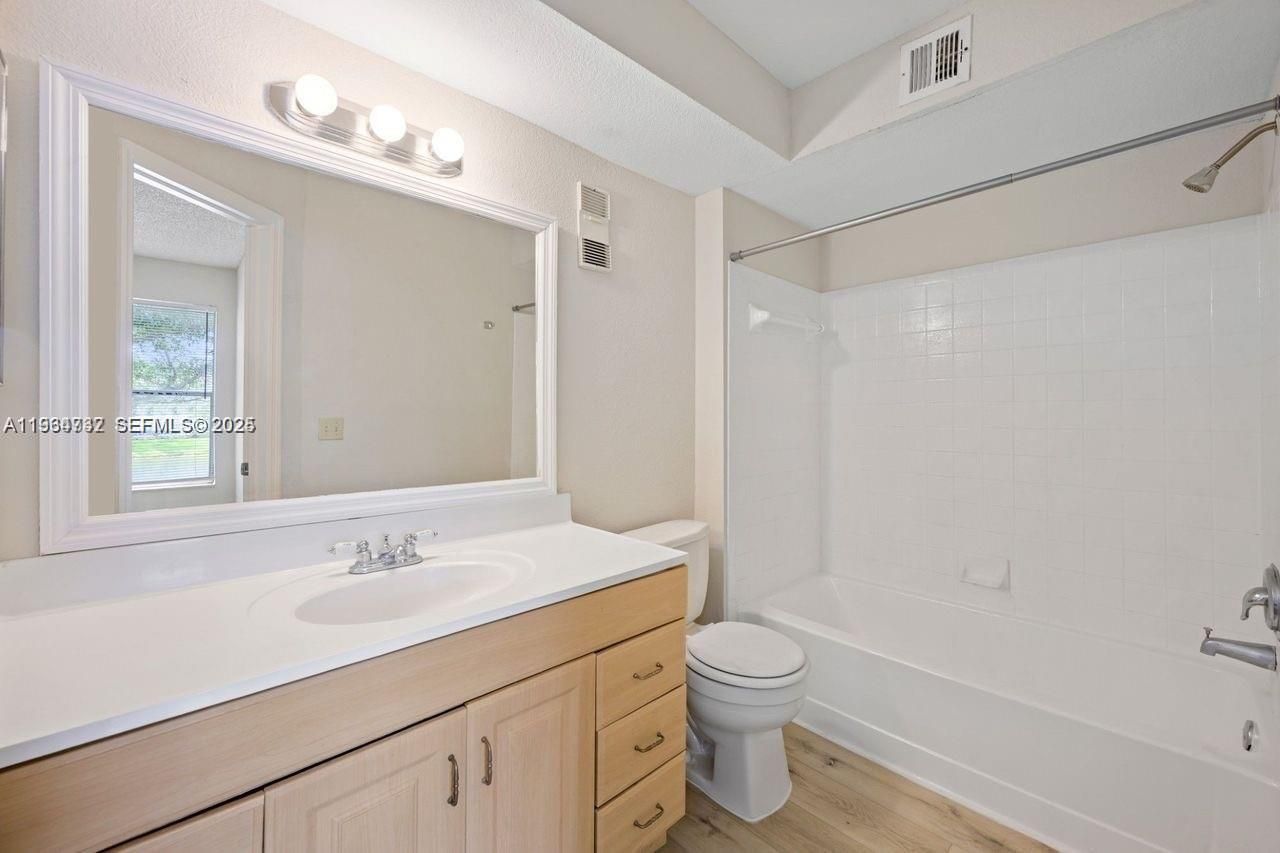 1401 Village Blvd, Unit 127, West Palm Beach, FL 33409 Photo