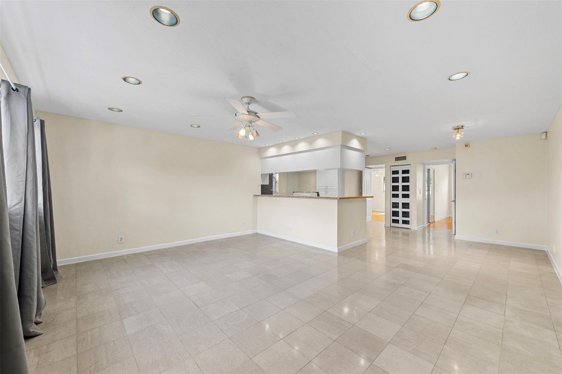 758 NE 13th Court, Unit 7, Fort Lauderdale, FL 33304 Photo