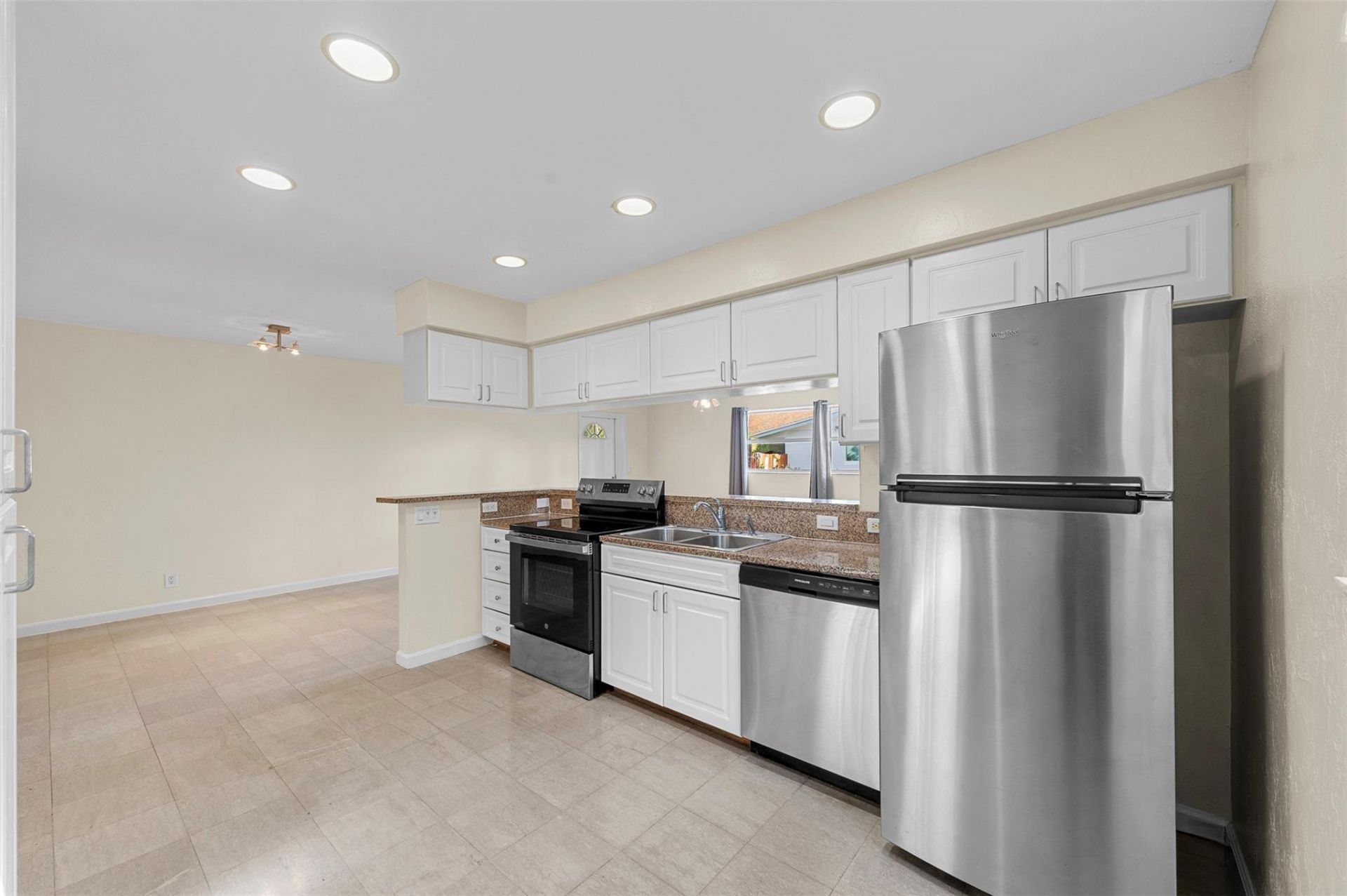 758 NE 13th Court, Unit 7, Fort Lauderdale, FL 33304 Photo