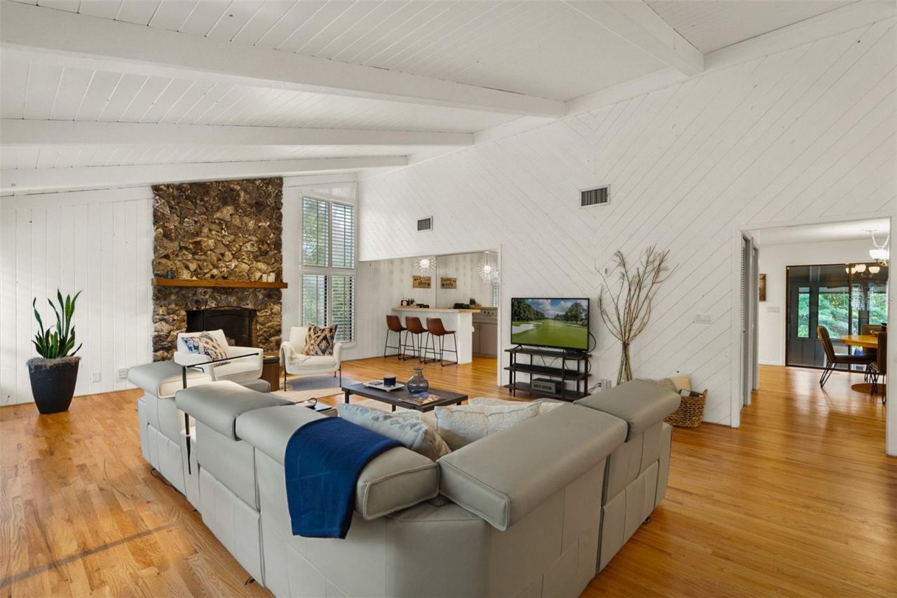 315 Sweet Bay Avenue, New Smyrna Beach, FL 32168 Photo