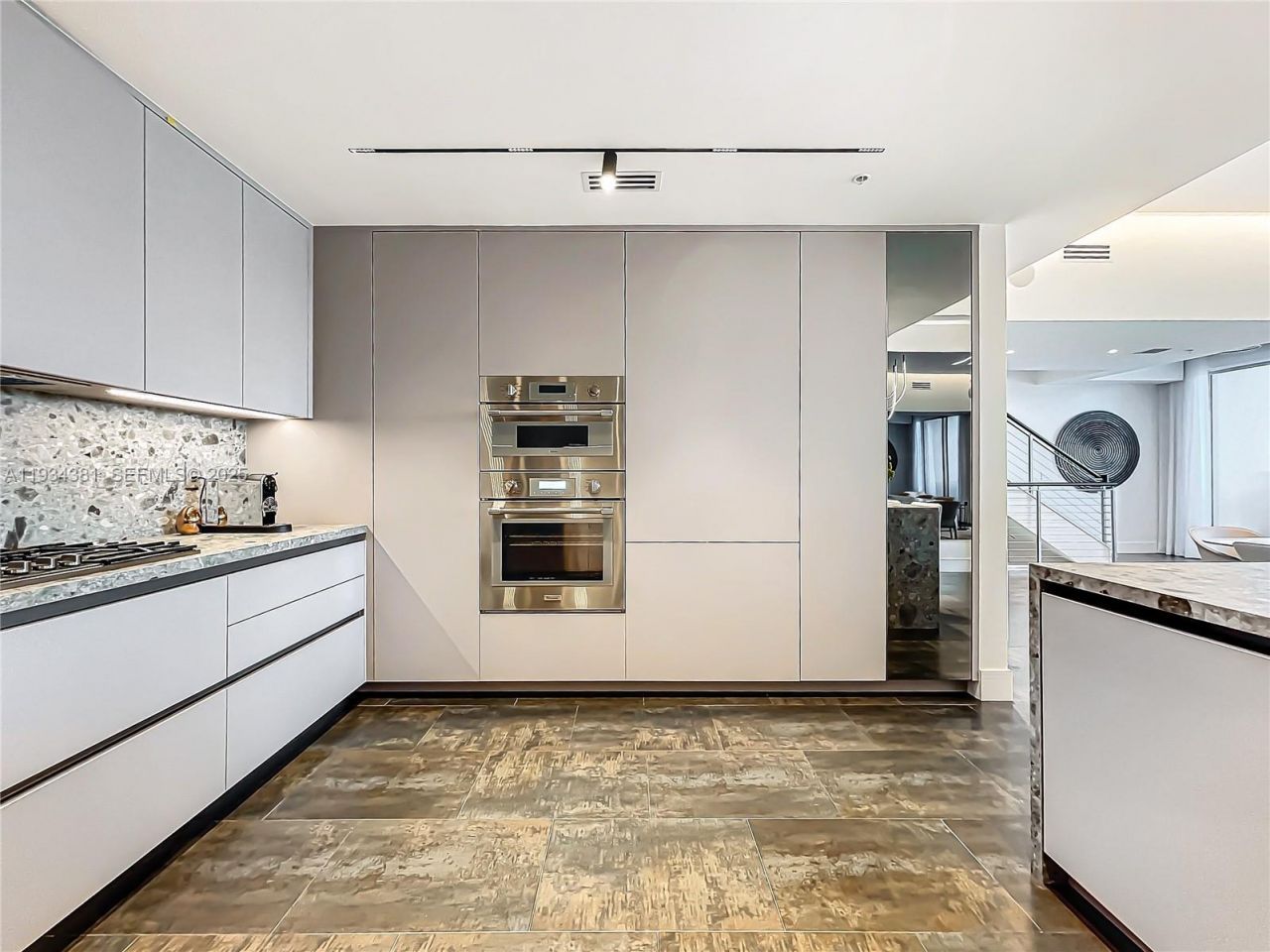 3501 N Ocean Dr, Unit V5, Hollywood, FL 33019 Photo