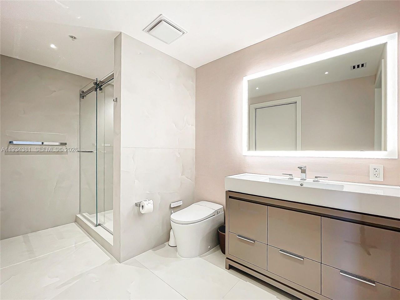 3501 N Ocean Dr, Unit V5, Hollywood, FL 33019 Photo