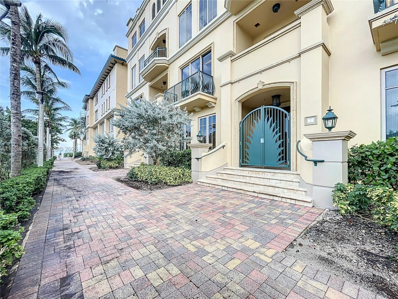 3501 N Ocean Dr, Unit V5, Hollywood, FL 33019 Photo