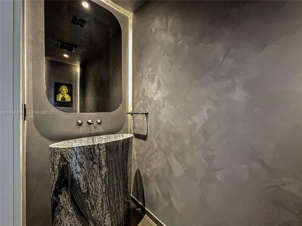 3501 N Ocean Dr, Unit V5, Hollywood, FL 33019 Photo