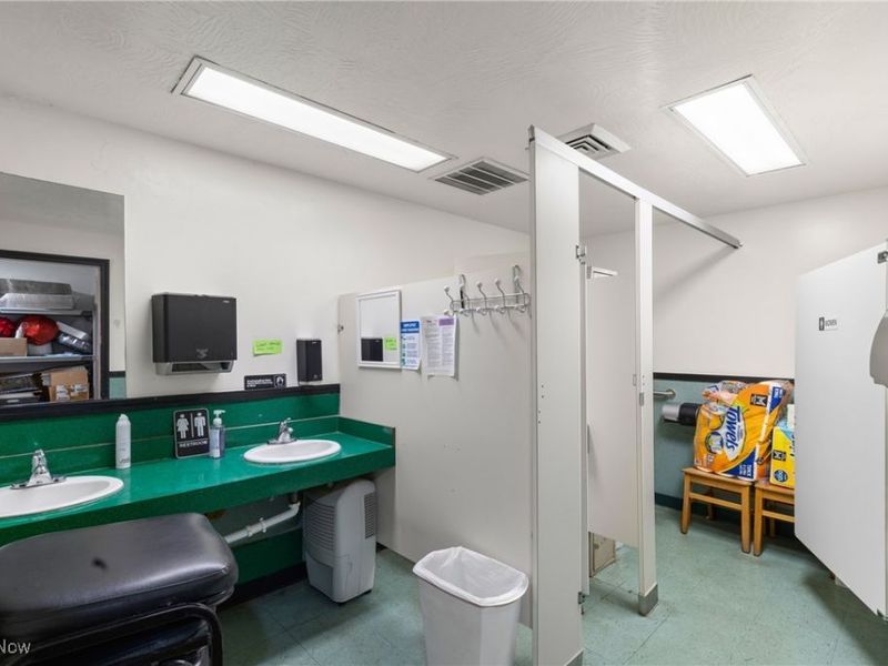 3052, 3048, 3050 Belmont Street, Bellaire, OH 43906 Photo 13