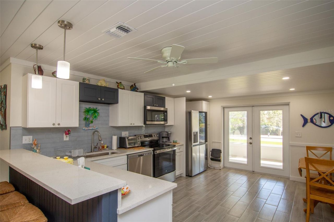 4311 126th Street W, Cortez, FL 34215 Photo